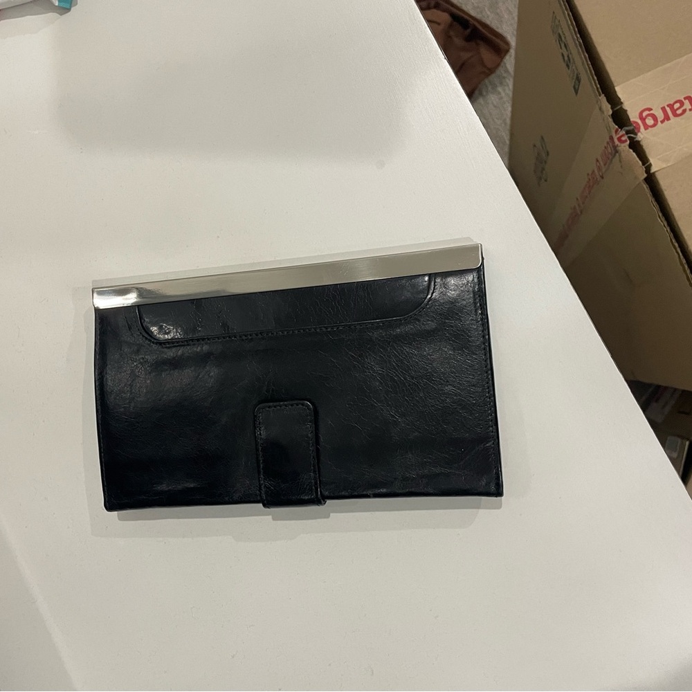 HOBO Maxine nwot Black Leather Wallet